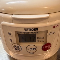 炊飯器　3合　タイガー魔法瓶の画像