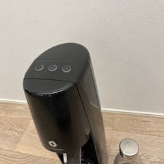 ソーダストリームの電動式炭酸水メーカー「Spirit One Touch」の画像