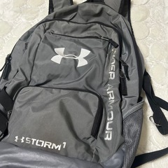 UNDER ARMOUR バックパック の画像