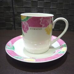 GIVENCHY マグカップ＆ソーサー 花柄 2脚セット ジバンシー コーヒーカップ ティーカップ マグカップ 食器  札幌市東区 新道東店の画像