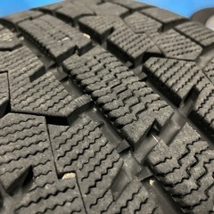 TOYOタイヤ　スタッドレス GRAIT GIZ 225/50R17　の画像
