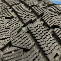 TOYOタイヤ　スタッドレス GRAIT GIZ 225/50R17　の画像