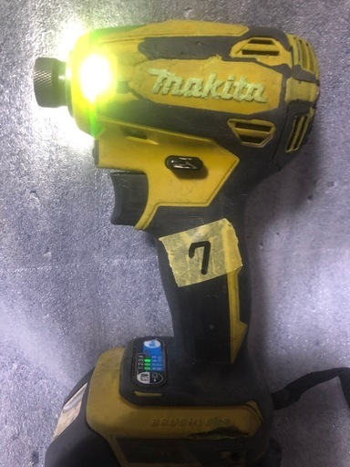 ⑥マキタ18vインパクトドライバTD172D中古品、オリジナルハウジング、本体のみ