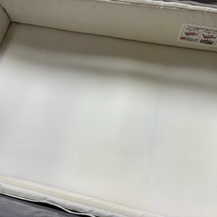 ベビーベッド　バンボ　バウンサー 3点セットの画像