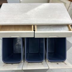 ★リユースのサカイ千葉中央店★  ゴミ箱付き収納 白系 H70×D34×W69 クリーニング済み TC5527の画像