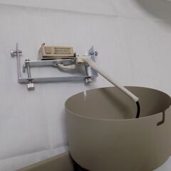 イケア　照明器具　30cm球ペンダント（昼白色）＆スポットライト（電球色）　2点セット　点灯確認済み　【非対面取引です】の画像