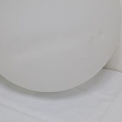 イケア　照明器具　30cm球ペンダント（昼白色）＆スポットライト（電球色）　2点セット　点灯確認済み　【非対面取引です】の画像