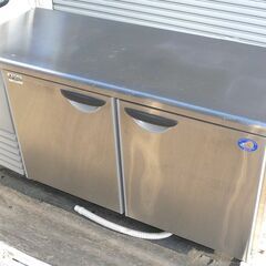 無料配達します🚚飲食店舗様・料理が趣味の方💖美品💖定価130万円💖サンヨー💖よこ型恒温高湿庫💖262L 冷蔵庫💖SHU-G1561SA💖の画像