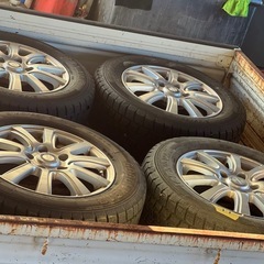 15インチスタッドレスタイヤアルミホイールセットの画像