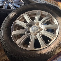 15インチスタッドレスタイヤアルミホイールセットの画像