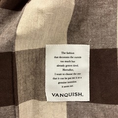 A2511-490 VANQUISH 長袖 ボタン ダウン シャツ Mサイズ バッファロー チェック柄 ブラウン系 保管汚れ有り の画像