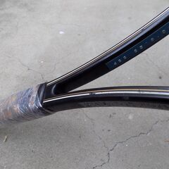 硬式テニスラケット　2本セット　PRINCE　YONEX　使用感・劣化あり　【非対面取引です】の画像