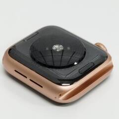 Apple Watch SE 第1世代/GPS/40mm/A2351/ゴールド〈MKQ03J/A〉 (7)の画像