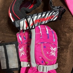 バートンウエアセット　ヘルメット　ゴーグル　グローブ　パスケースの画像