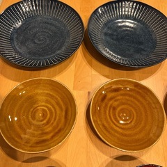 大皿、中皿、お椀のまとめ売り
の画像