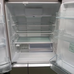 422 送料設置無料　Panasonic　自動製氷機能付き　大型冷蔵庫　472 L 小型　家庭用の画像