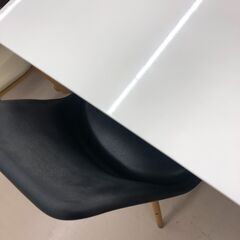 【ジャングルジャングル和歌山店】【Wa3362】ﾀﾞｲﾆﾝｸﾞセット 2人用 リユースショップ リサイクルショップ 中古家具 中古家電 中古自転車 古着 冷蔵庫の画像