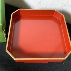 三宝　三方　お正月飾り　お正月　お祝い　朱色　金彩　元箱　お供え餅の画像