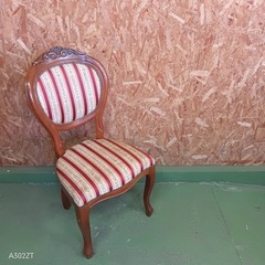 002送料設置無料　別荘保管品　英国猫足チェアの画像
