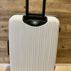 スーツケース キャリーケース★ホワイト★360度回転★TSAロック搭載★耐衝撃 旅行 ビジネス 出張 ★Lサイズ相当の画像
