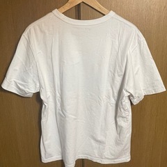 プリントTシャツ ホワイト IT'S NOT TOO MUCH IS IT?の画像