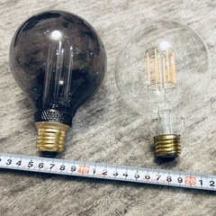 【動作確認していないためジャンク品、箱説なし】LEDフィラメントのレトロな電球　エジソンバブルとビートソニックのLED電球です（間接照明、ノスタルジック）の画像