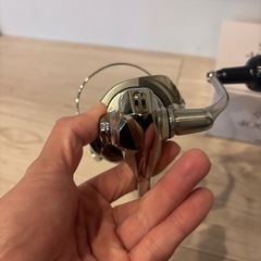 新品同様　19 ストラディック　4000MHG　リール STRADIC SHIMANO シマノ　の画像