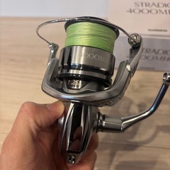 新品同様　19 ストラディック　4000MHG　リール STRADIC SHIMANO シマノ　の画像