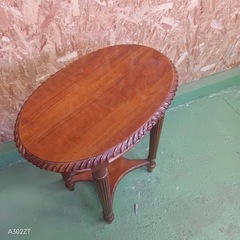 006 送料設置無料　別荘保管品　英国サイドテーブルの画像