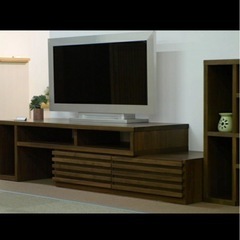 伸縮可 木目調　テレビボードの画像