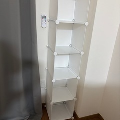 組み立て式収納棚の画像