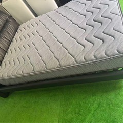 東京都内送料無料ダブルベッドフレーム、マットレスの画像