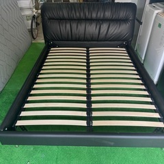 東京都内送料無料ダブルベッドフレーム、マットレスの画像