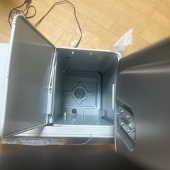 超美品コロナ石油ファンヒーター2018年製の画像