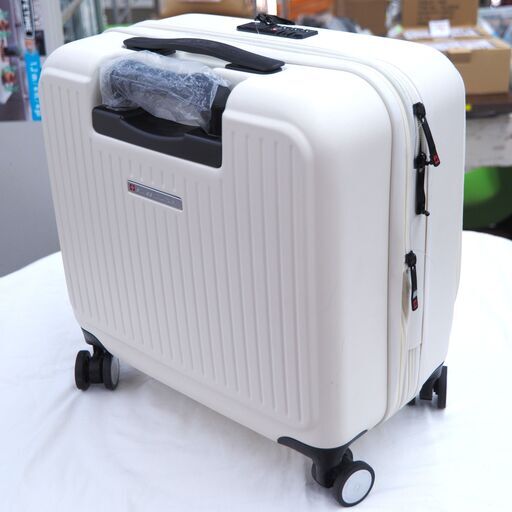 スーツケース　スイスミリタリー　SM-C318　未使用品　価格　7,680円