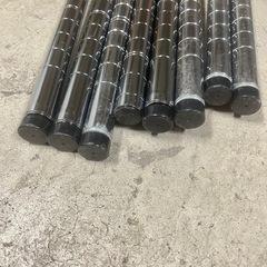 エレクター？のポールとキャスター12個の画像