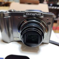 オリンパス  デジタルカメラ　SZ-20　ブラック　2011年製の画像