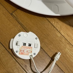 6畳〜8畳　蛍光灯タイプ　シーリングライト　12/2廃棄の画像