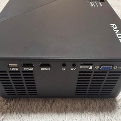 プロジェクター FANGOR F402の画像