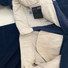 ユニクロ　UNIQLO コーデュロイ　パンツ　 の画像