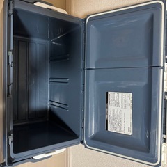 クーラーボックス2個セットの画像