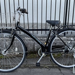 ＜整備済・美品車＞シティサイクル・27インチ自転車・外装6段変速 LEDオートライト・ブラックの画像