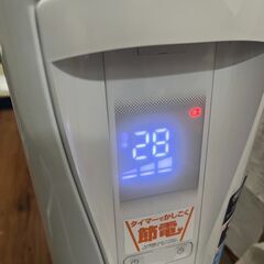 【★店舗引き取り限定】 De'Longhi (デロンギ) オイルヒーター ベルカルド RHJ75V0915-GYの画像