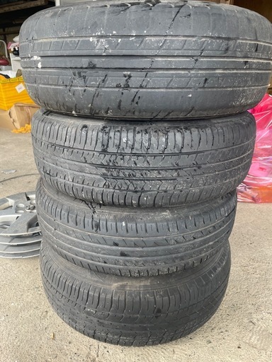 中古タイヤホイール