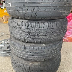 中古タイヤホイールの画像