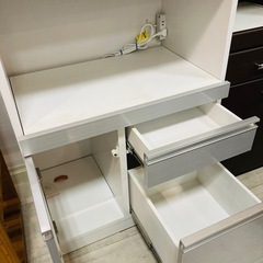 取りに来れる方限定！クラフトコガのキッチンカウンターです！の画像