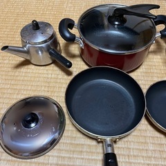 （取引中）フライパン ヤカン 鍋 まとめ売りの画像