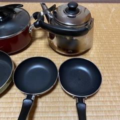 （取引中）フライパン ヤカン 鍋 まとめ売りの画像