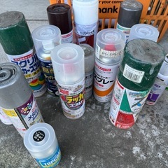 ハンドメイドやホビーなどのスプレーたくさんの画像