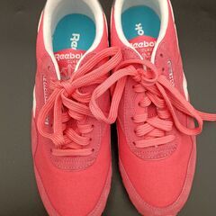 リーボック　クラシック　未使用　スニーカー　24cmの画像